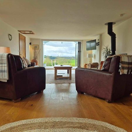 Poplars Cottage อัสค์ ภายนอก รูปภาพ
