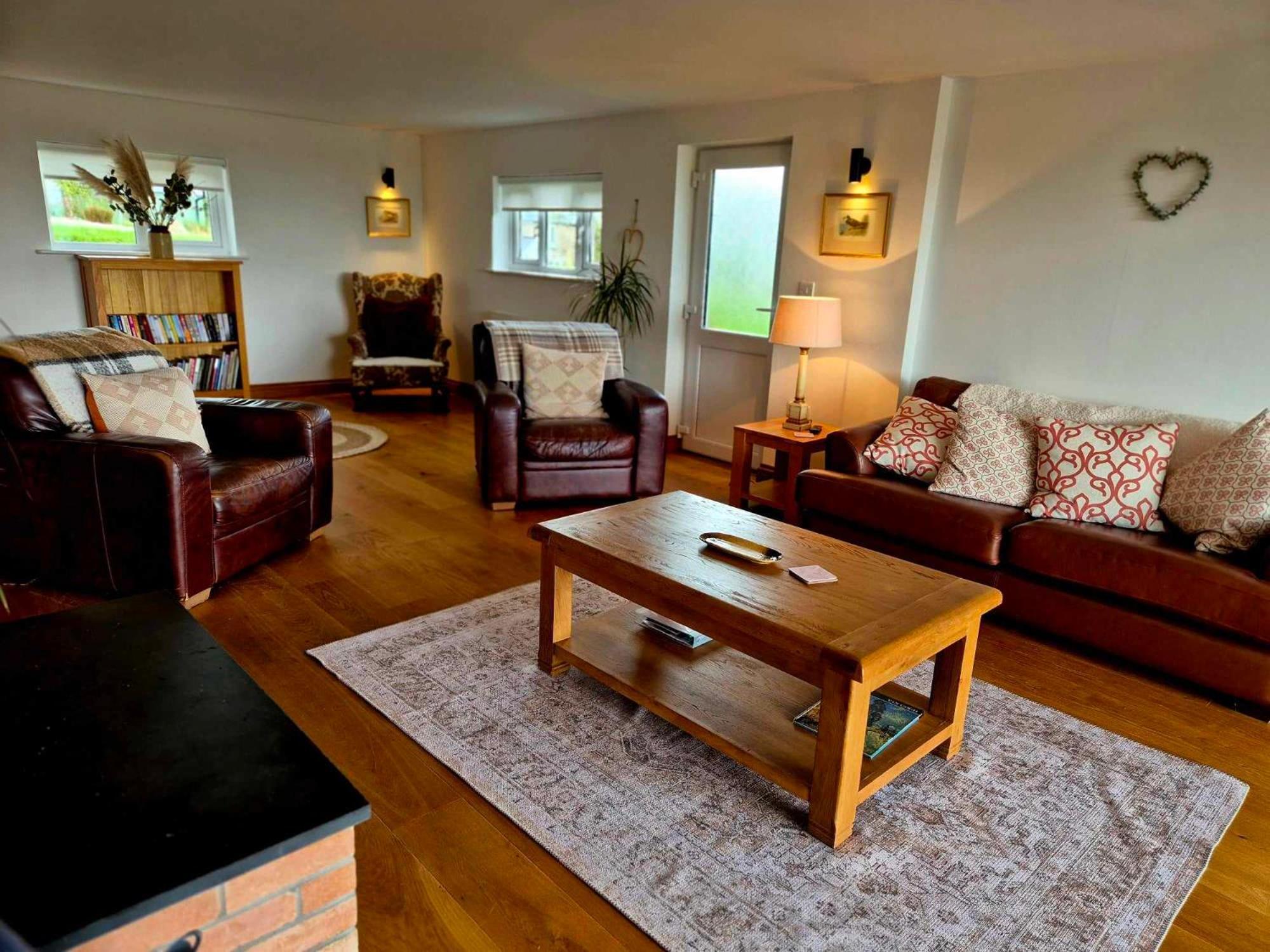Poplars Cottage อัสค์ ภายนอก รูปภาพ