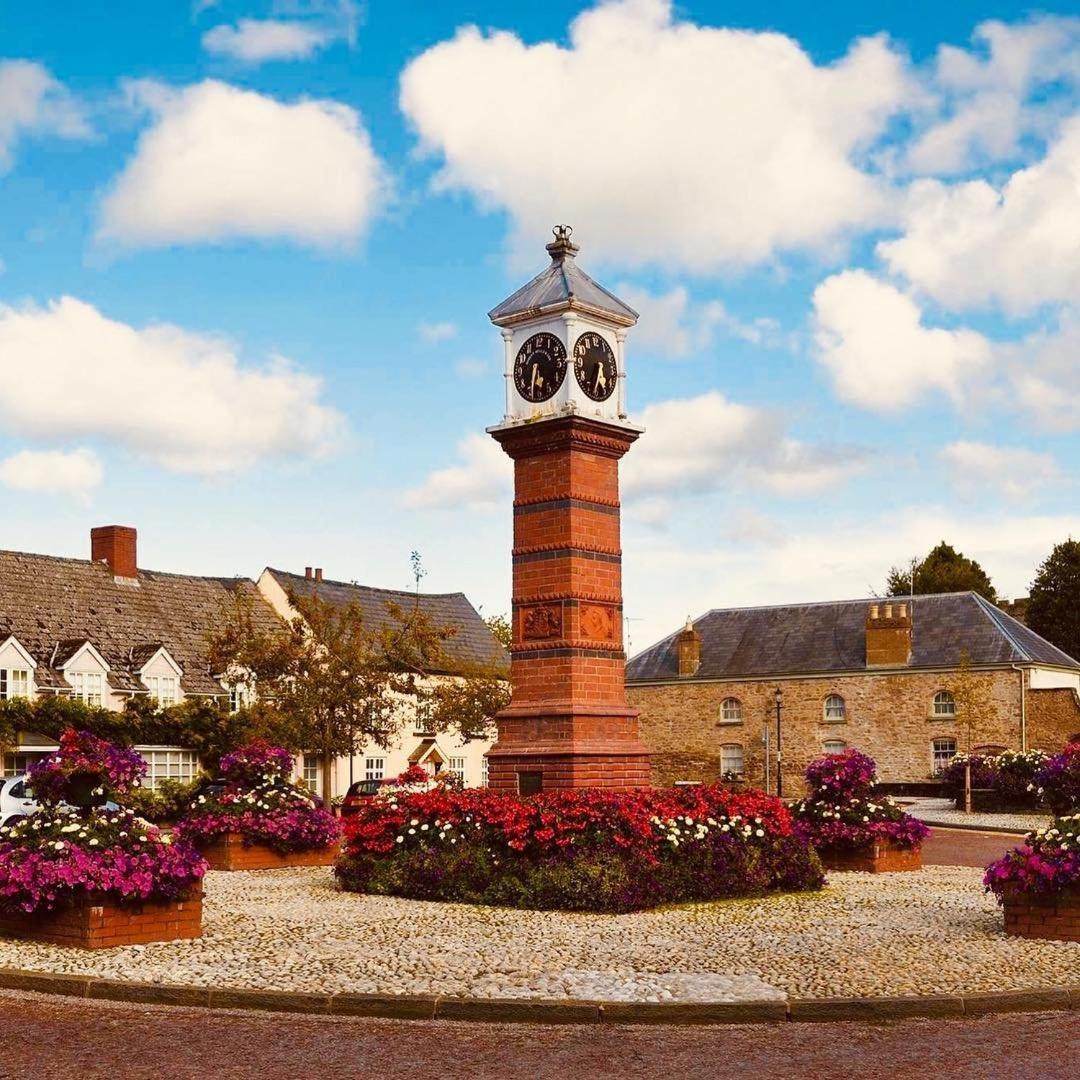Poplars Cottage อัสค์ ภายนอก รูปภาพ